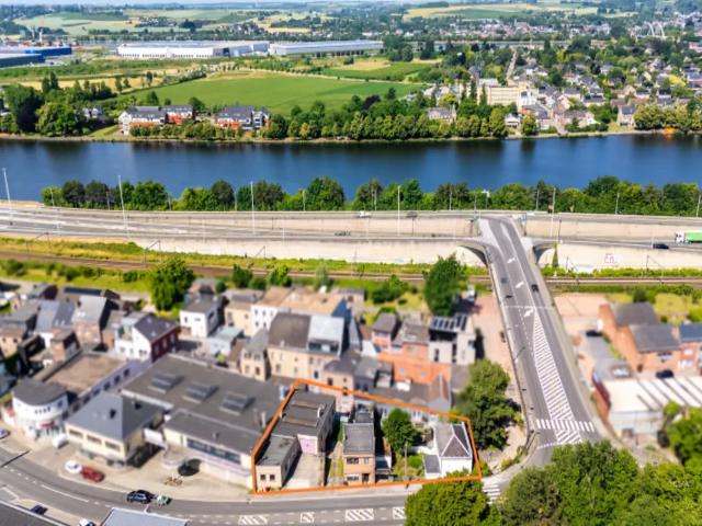 Local Commercial vente à Visé, Wallonie