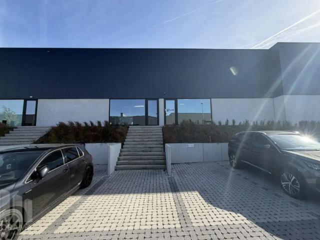 Local Commercial vente à Woluwe-saint-etienne, Brabant