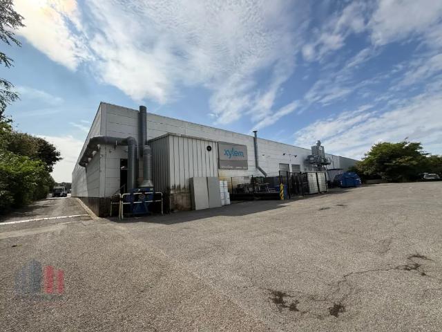 Local Commercial vente à Woluwe-saint-etienne, Brabant