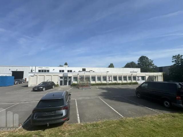 Local Commercial vente à Woluwe-saint-etienne, Brabant