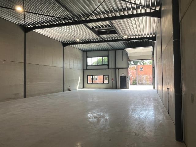 Local Commercial vente à Zonhoven