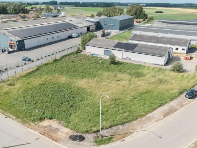 Terrain vente à Frasnes-lez-gosselies, Wallonie