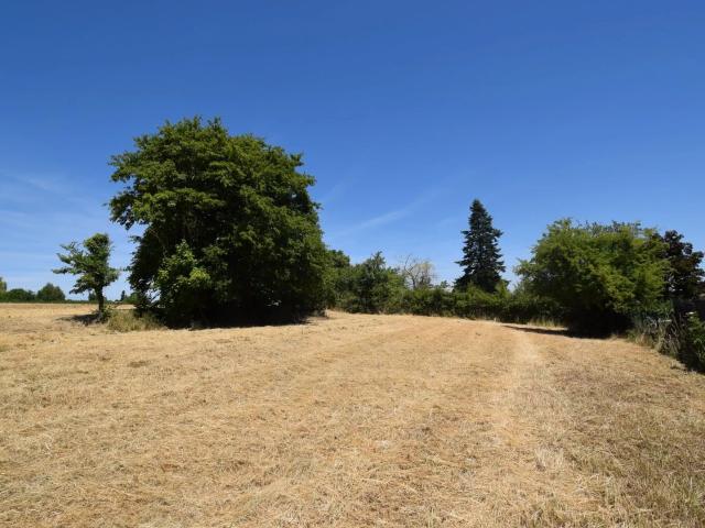 Terrain vente à Vichy, Espinasse-vozelle