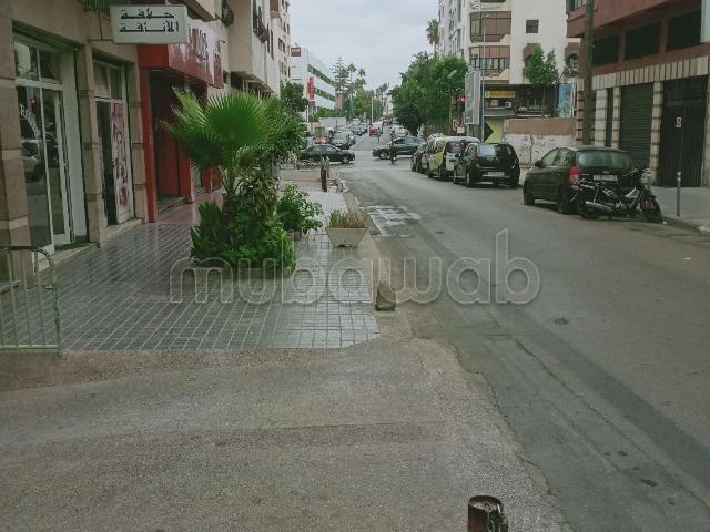 Local commercial vente à Anfa, Gharb-Chrarda-Beni Hssen