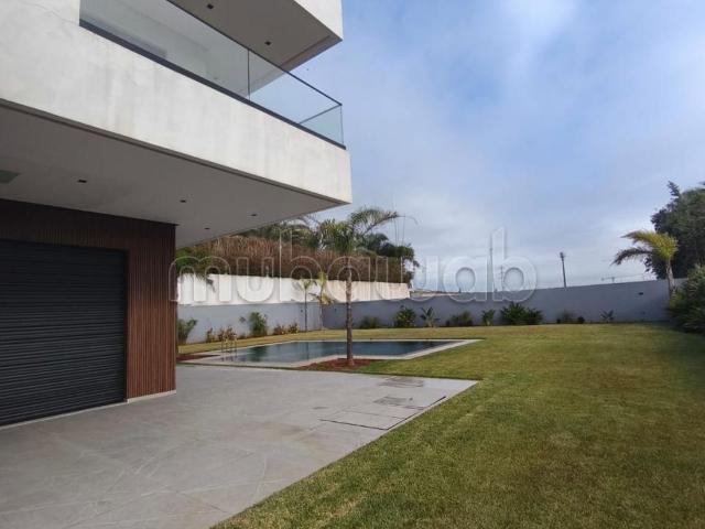 Villa vente à Bouskoura, Gharb-Chrarda-Beni Hssen
