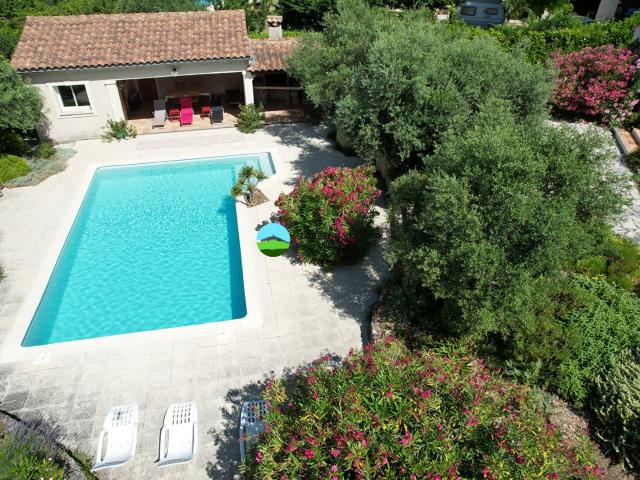 Maison vente à Carpentras, La Roque-sur-pernes