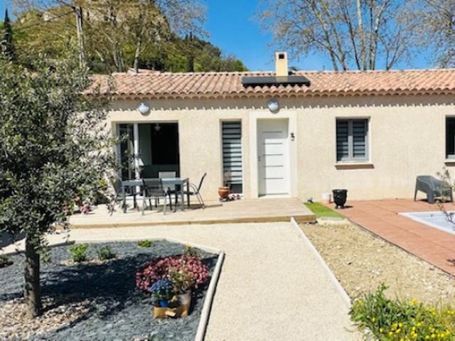 Maison vente à Carpentras, Entrechaux