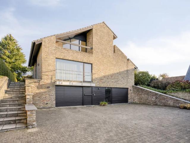 Chalet vente à Asse