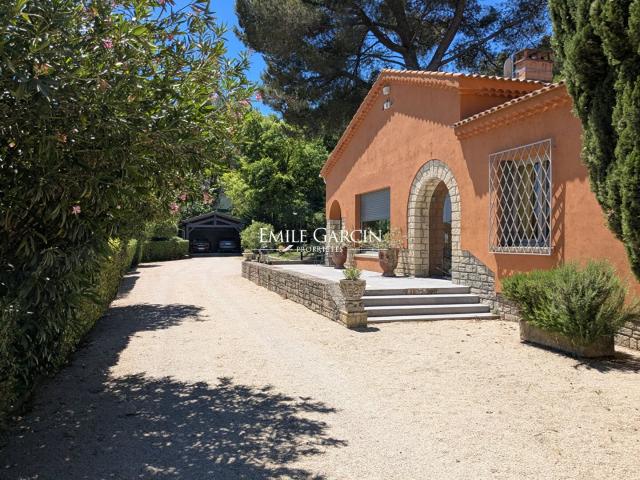 Maison vente à Nîmes, Villeneuve-lès-avignon