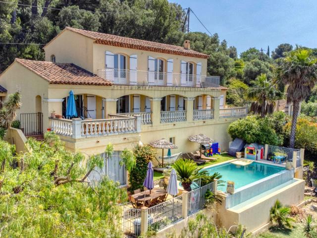 Villa vente à Arrondissement de Toulon, Ollioules