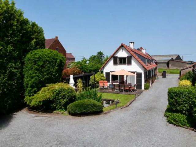 Chalet vente à Ecaussinnes-d'enghien, Wallonie