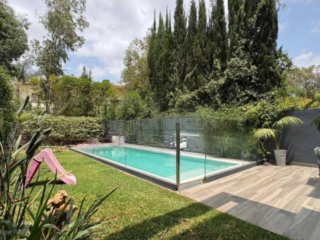 Villa vente à Bouskoura, Grand Casablanca