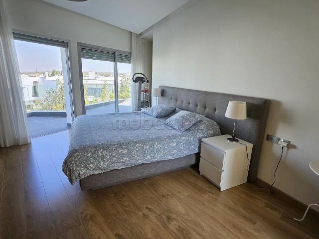 Villa vente à Bouskoura, Gharb-Chrarda-Beni Hssen