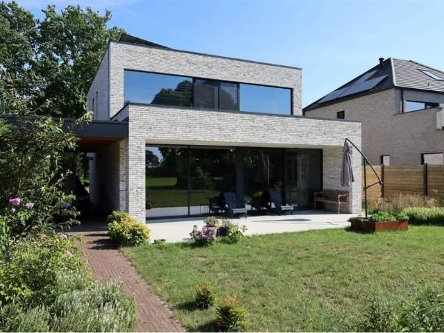 Chalet vente à Esen, Antwerpen