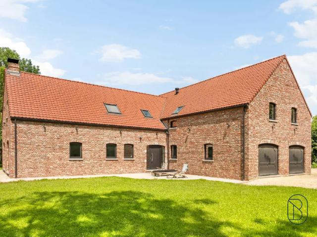 Chalet vente à Esquelmes, Wallonie