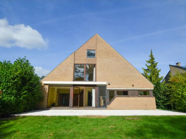 Chalet vente à La Louvière, Wallonie