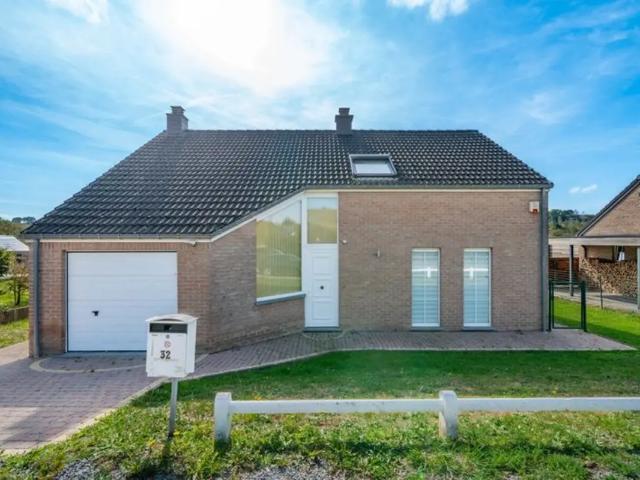 Chalet vente à Lesve, Profondeville