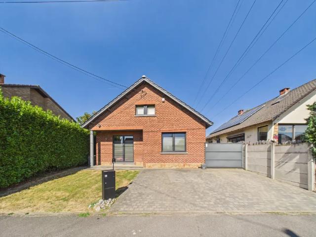 Chalet vente à La Louvière, Wallonie
