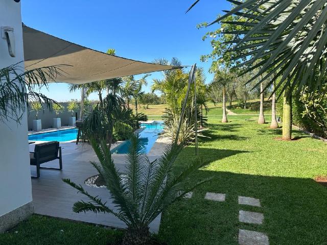 Villa vente à Bouskoura, Gharb-Chrarda-Beni Hssen