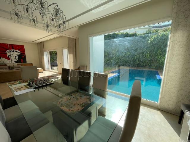 Villa vente à Anfa, Gharb-Chrarda-Beni Hssen
