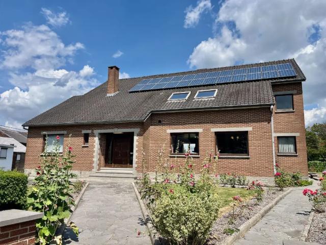 Chalet vente à Montignies, Wallonie
