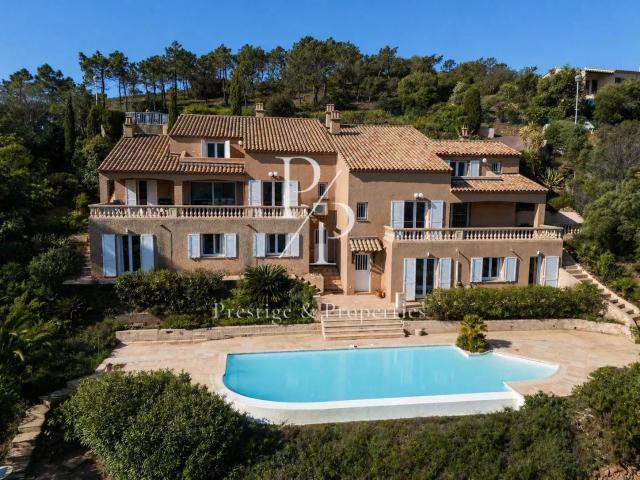 Maison vente à Arrondissement de Draguignan, Saint-raphaël