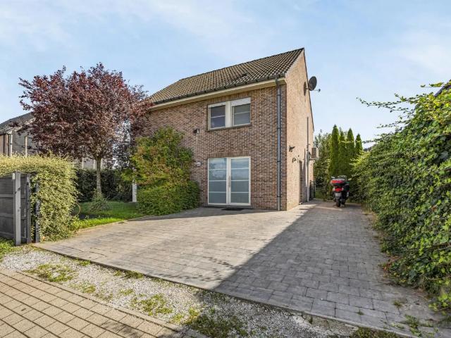 Chalet vente à Sint-Pieters-Leeuw