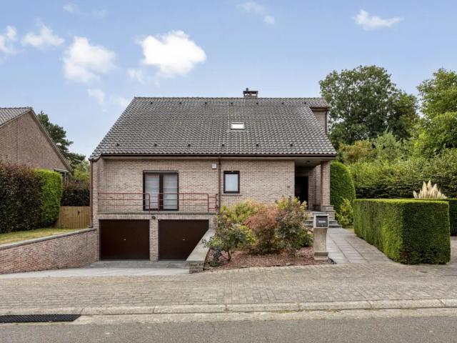 Chalet vente à Sint-pieters-leeuw, Brabant