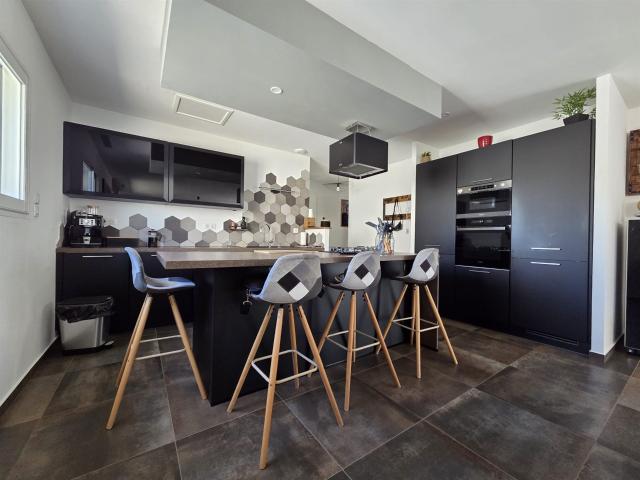 Maison vente à Narbonne, Bize-minervois