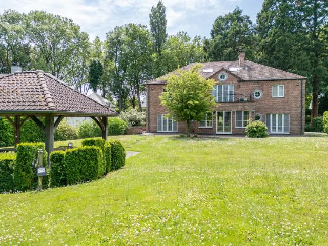 Chalet vente à Waterloo, Wallonie
