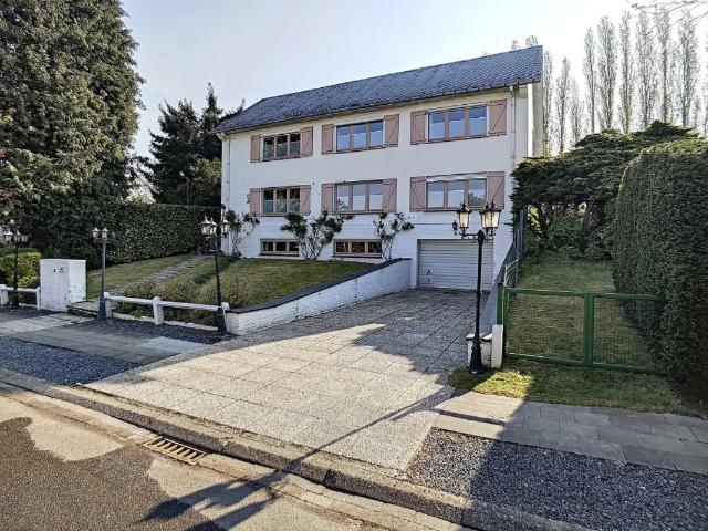 Chalet vente à Waterloo, Wallonie