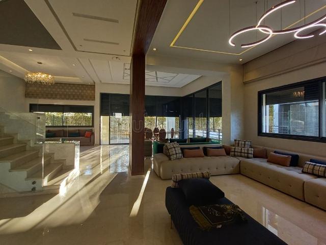 Villa vente à Bouskoura, Gharb-Chrarda-Beni Hssen