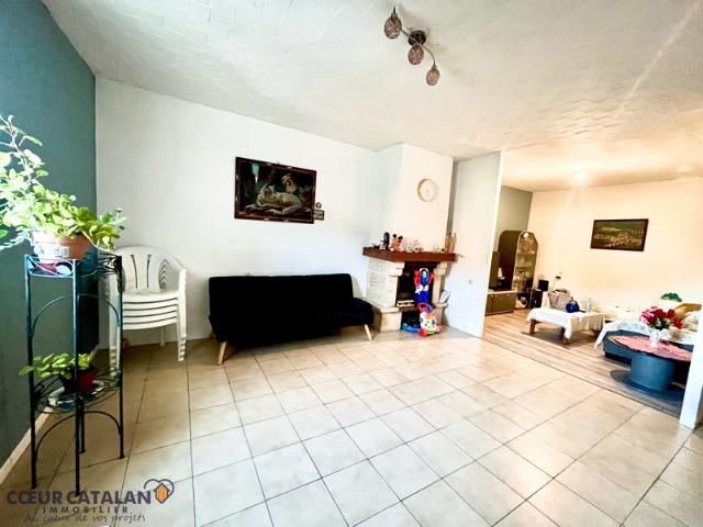 Maison vente à Céret, Caixas