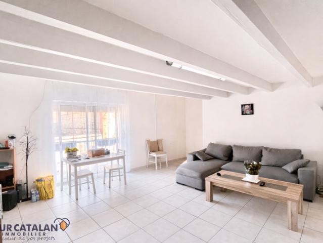 Maison vente à Céret, Caixas