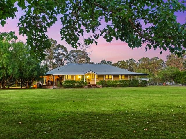 Cottage for sale in Sydney, New South Wales