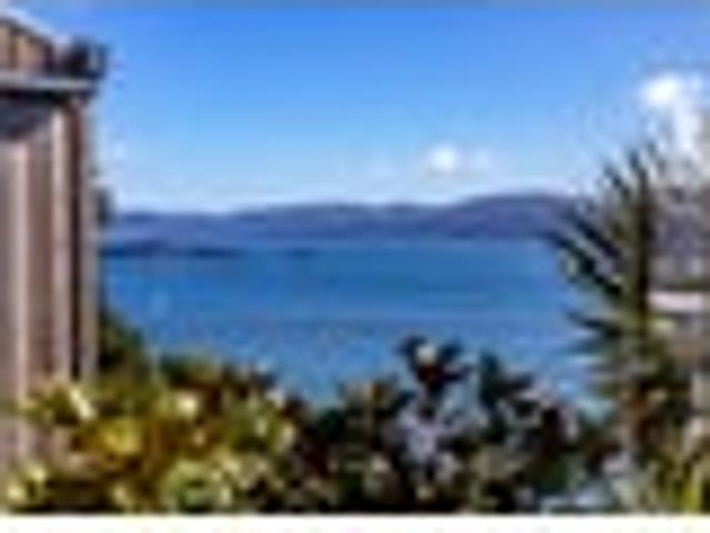 House for sale in Days Bay, Wellington