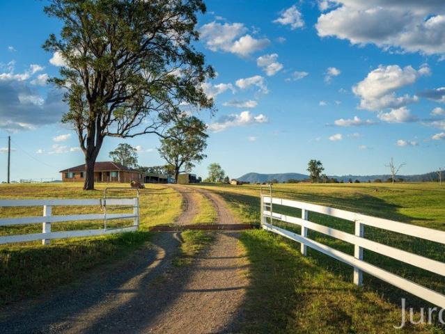 Cottage for sale in Leconfield, Singleton Council