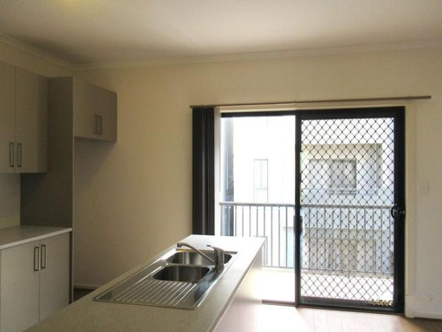 Townhouse for rent in Horseshoe Creek, South Australia