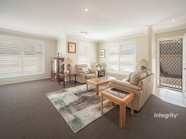 House for rent in West Nowra, Shoalhaven City Council