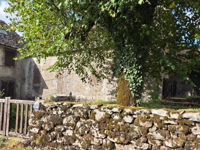 Maison vente à Les Verts, Moussages