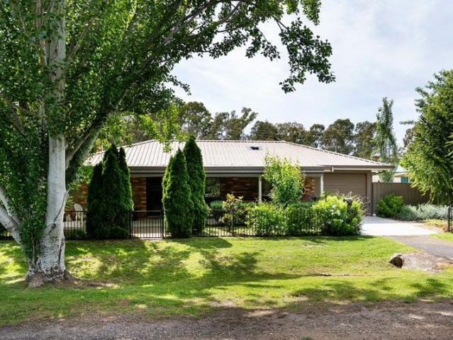 Apartment for sale in Castlemaine, Victoria