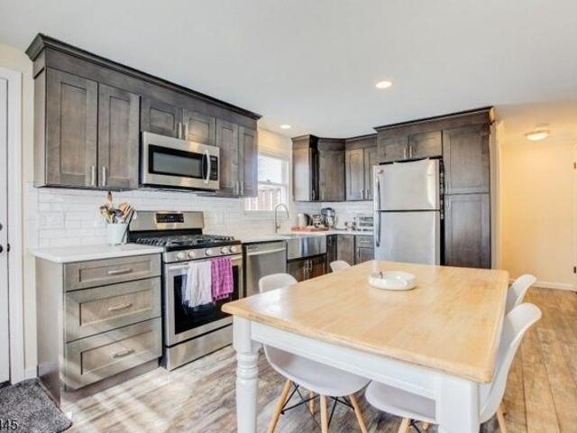 Condo for sale in Passaic, New Jersey