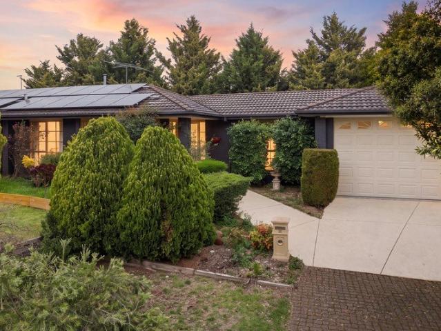 Townhouse for sale in Camerons Creek, Victoria
