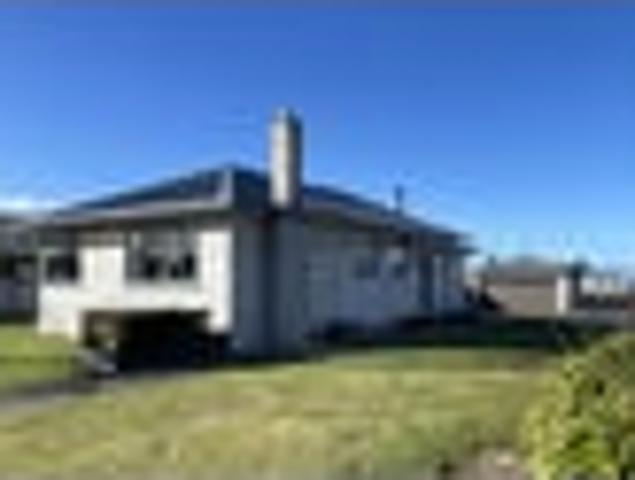 House for sale in Pembroke, Taranaki