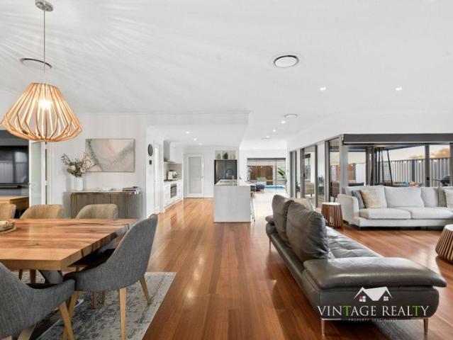 House for sale in Aubin Grove, Western Australia