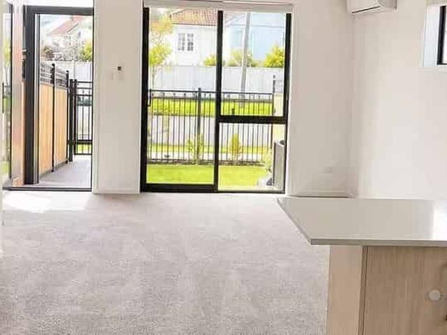 House for rent in Days Bay, Wellington