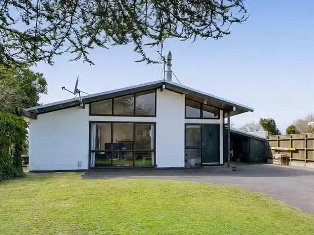 House for sale in Pembroke, Taranaki