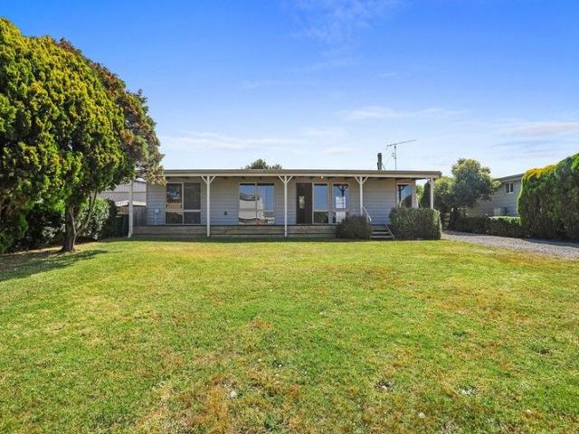 House for sale in Apollo Bay, Victoria