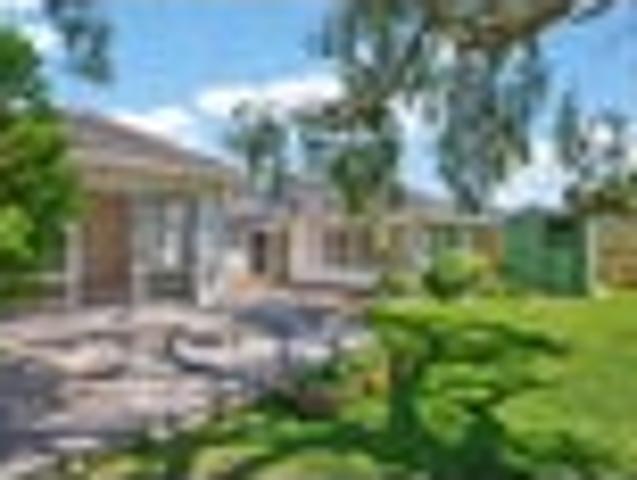 House for sale in Days Bay, Wellington