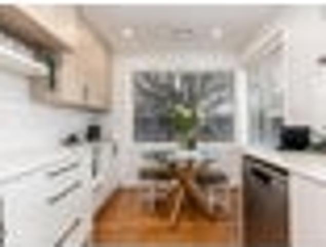 House for sale in Chaslands, Canterbury